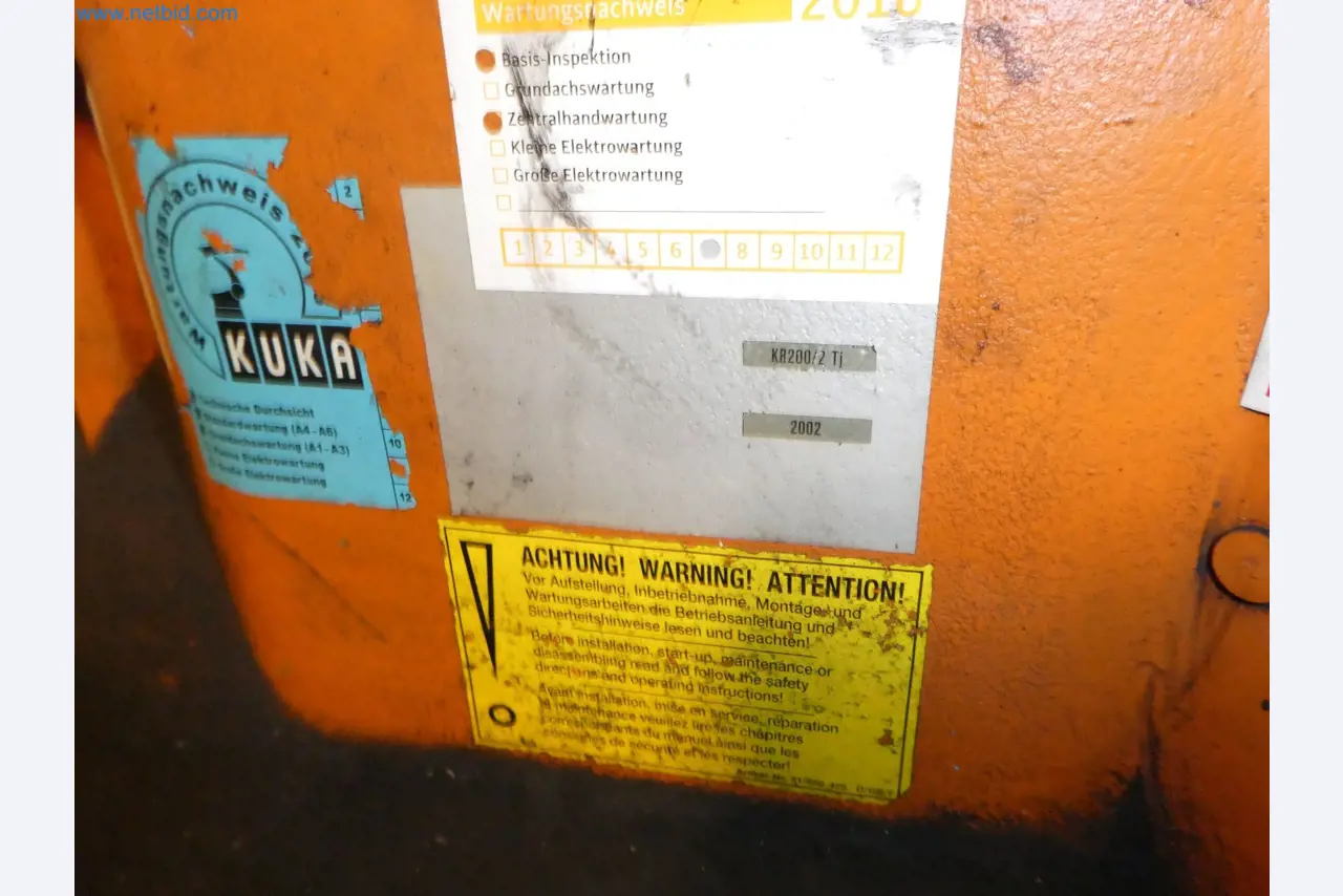 Robots, welding equipment and assembly accessories from the automotive industry-2