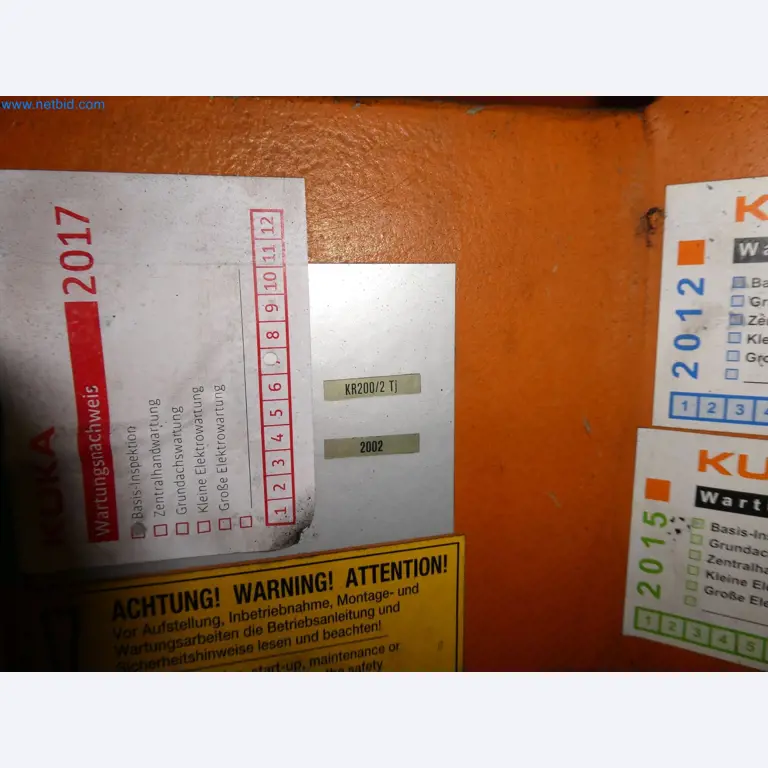 Robots, welding equipment and assembly accessories from the automotive industry-30