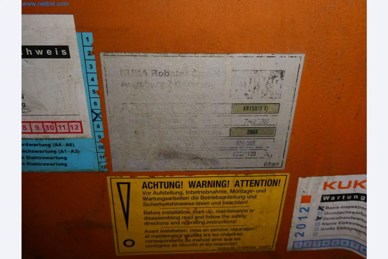 Robots, welding equipment and assembly accessories from the automotive industry-33