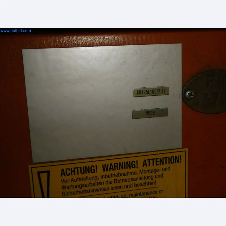 Robots, welding equipment and assembly accessories from the automotive industry-129