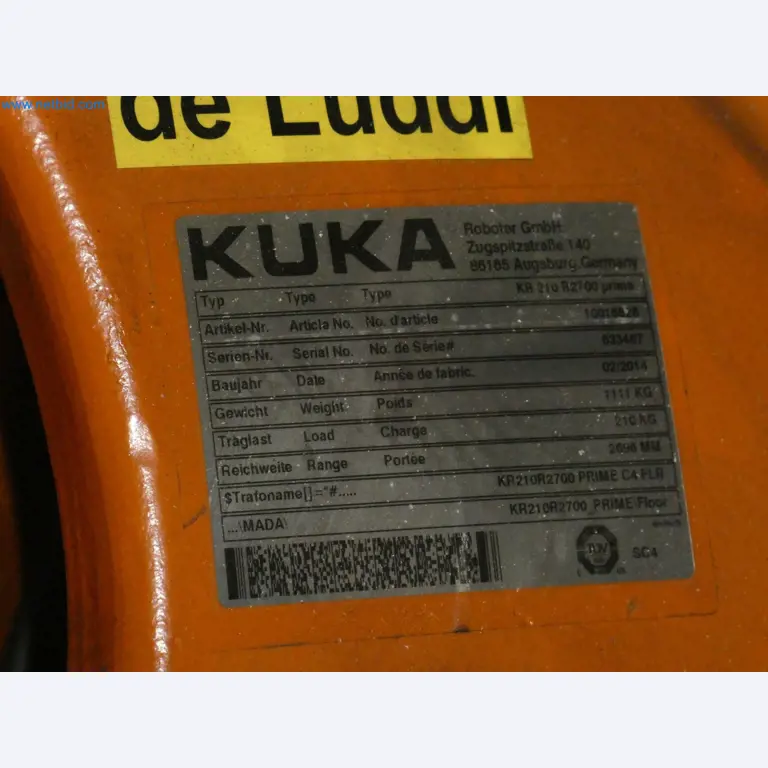 Robots, welding equipment and assembly accessories from the automotive industry-16