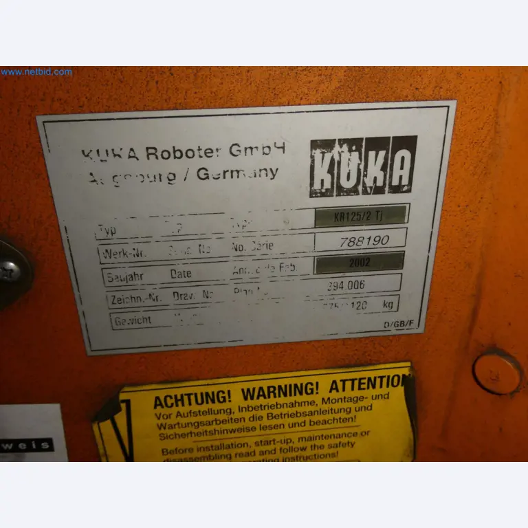 Robots, welding equipment and assembly accessories from the automotive industry-24