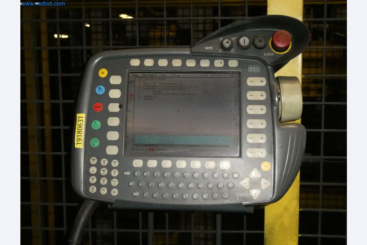 Robots, welding equipment and assembly accessories from the automotive industry-38