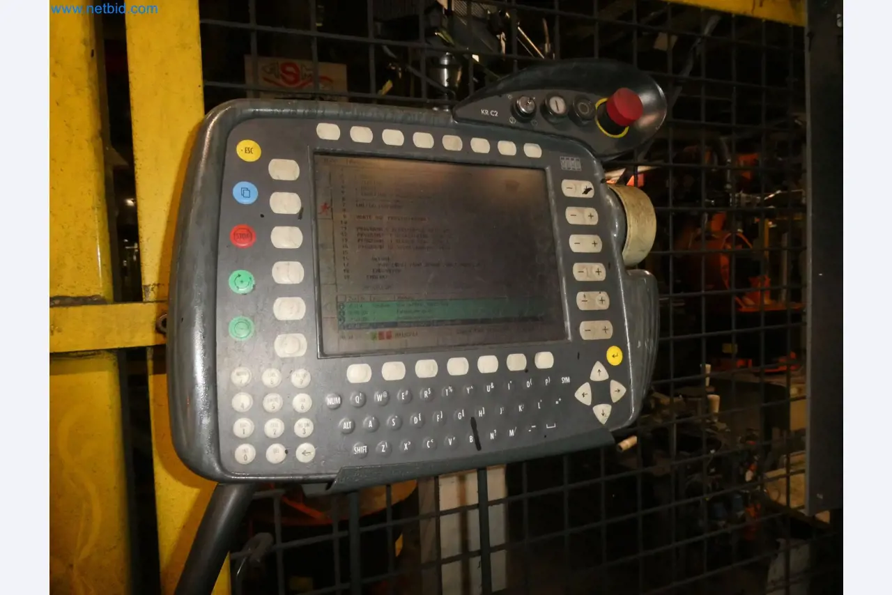 Robots, welding equipment and assembly accessories from the automotive industry-73