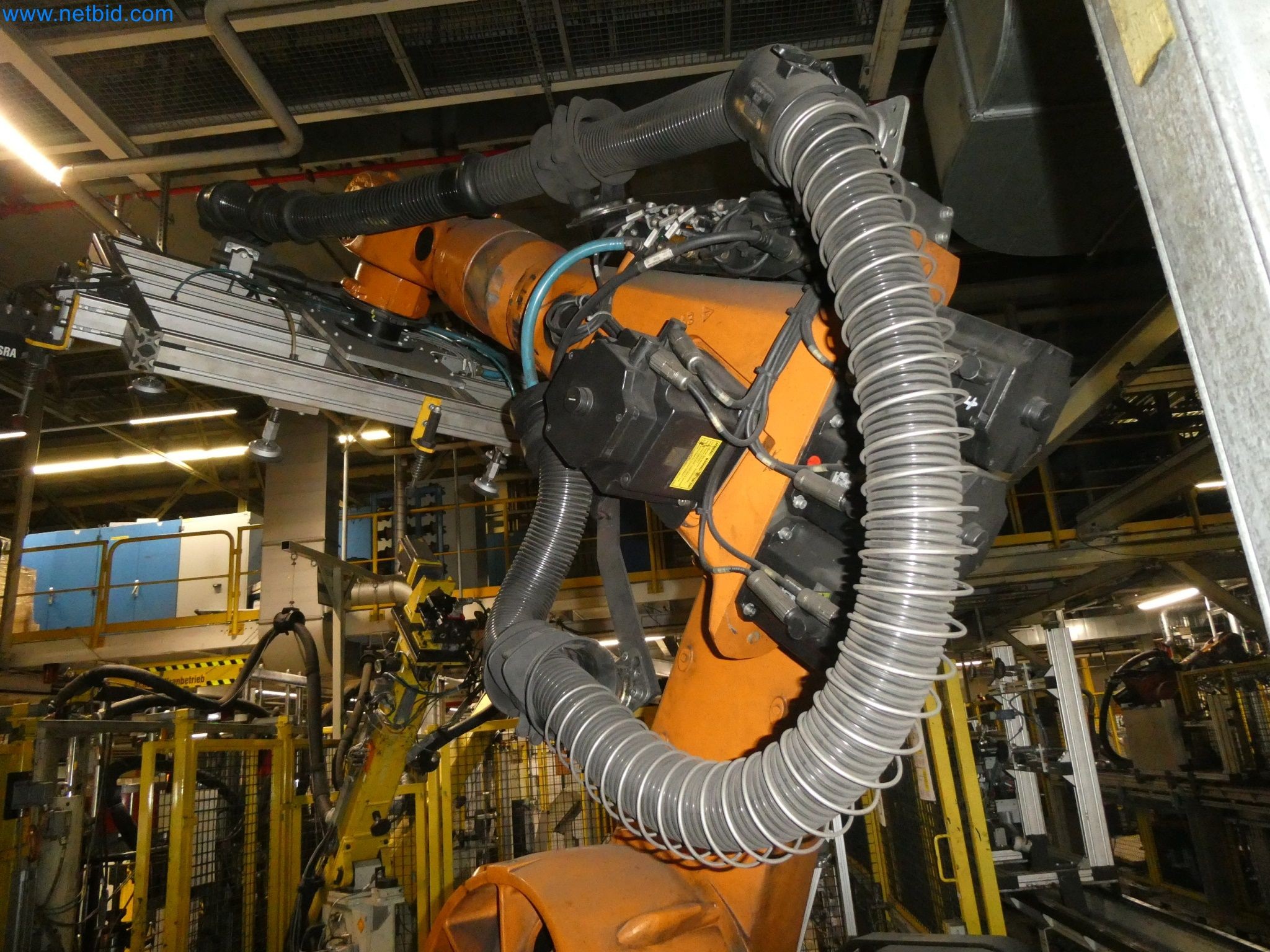 Robots, welding equipment and assembly accessories from the automotive industry-86