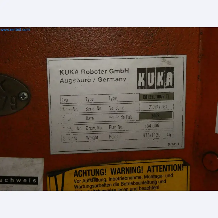 Robots, welding equipment and assembly accessories from the automotive industry-87