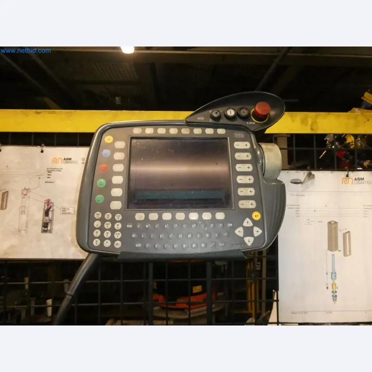 Robots, welding equipment and assembly accessories from the automotive industry-88