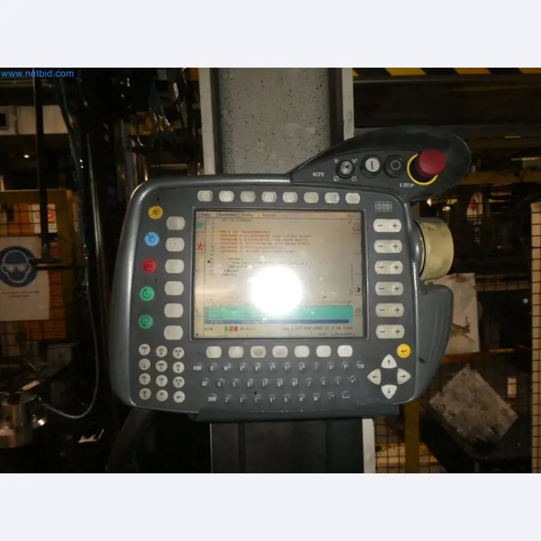 Robots, welding equipment and assembly accessories from the automotive industry-89