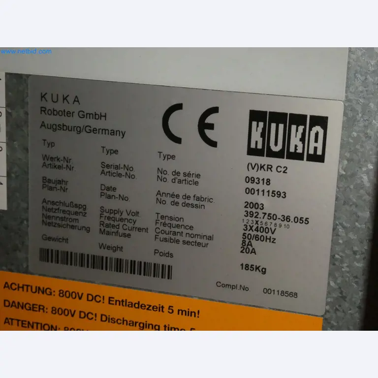 Robots, welding equipment and assembly accessories from the automotive industry-94