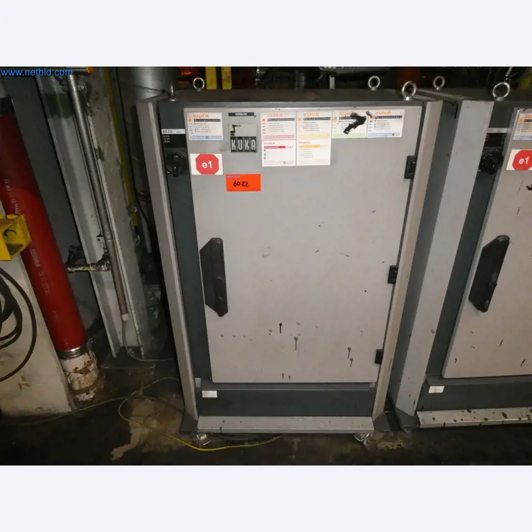 Robots, welding equipment and assembly accessories from the automotive industry-96