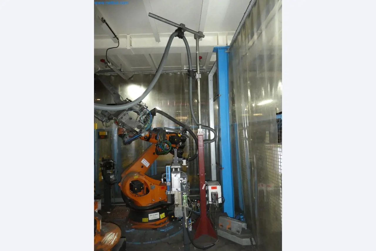 Robots, equipos de soldadura y accesorios de montaje de la industria del automóvil-7