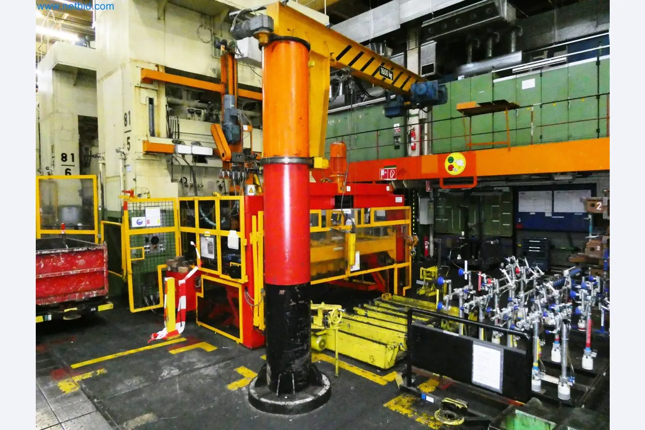 Pressenlinien aus der Automobilindustrie-11