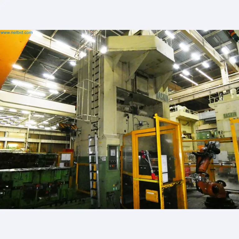 Pressenlinien aus der Automobilindustrie-22