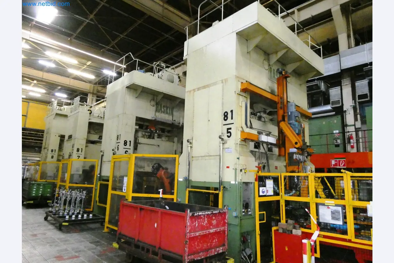 Pressenlinien aus der Automobilindustrie-2