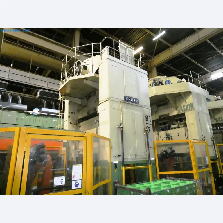 Pressenlinien aus der Automobilindustrie-39