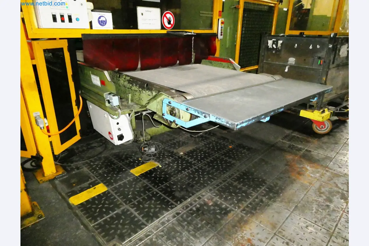 Pressenlinien aus der Automobilindustrie-53