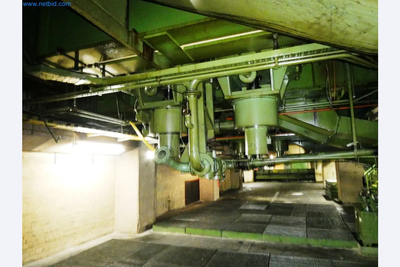 Pressenlinien aus der Automobilindustrie-59