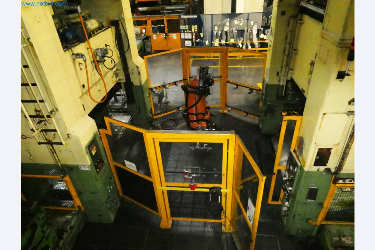 Pressenlinien aus der Automobilindustrie-5