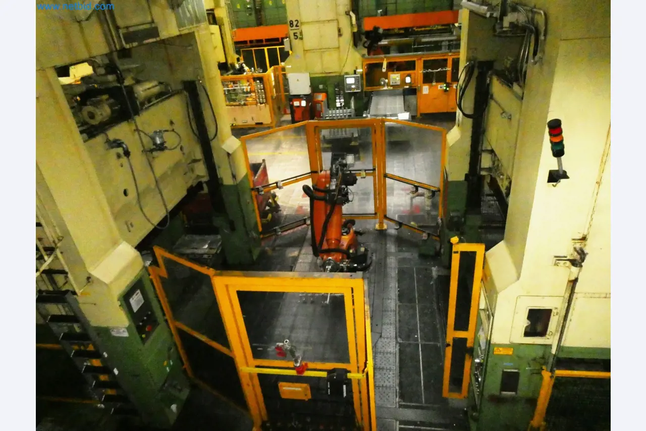 Pressenlinien aus der Automobilindustrie-7