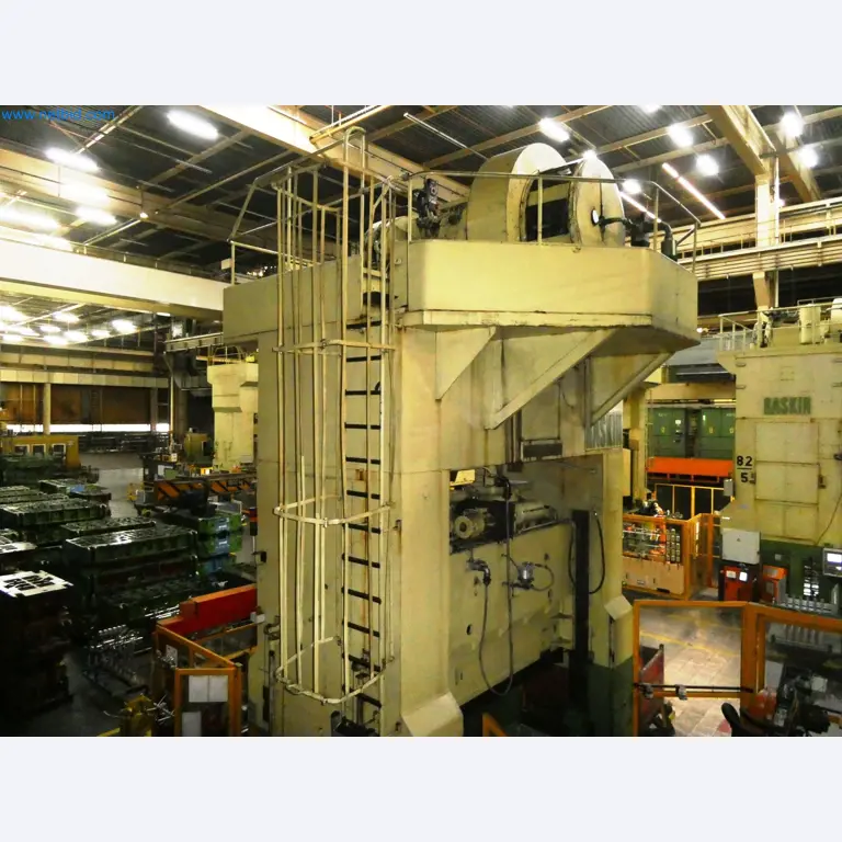 Pressenlinien aus der Automobilindustrie-8