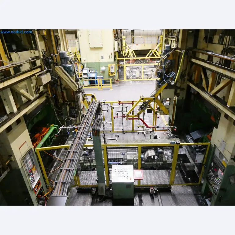 Pressenlinien aus der Automobilindustrie-12