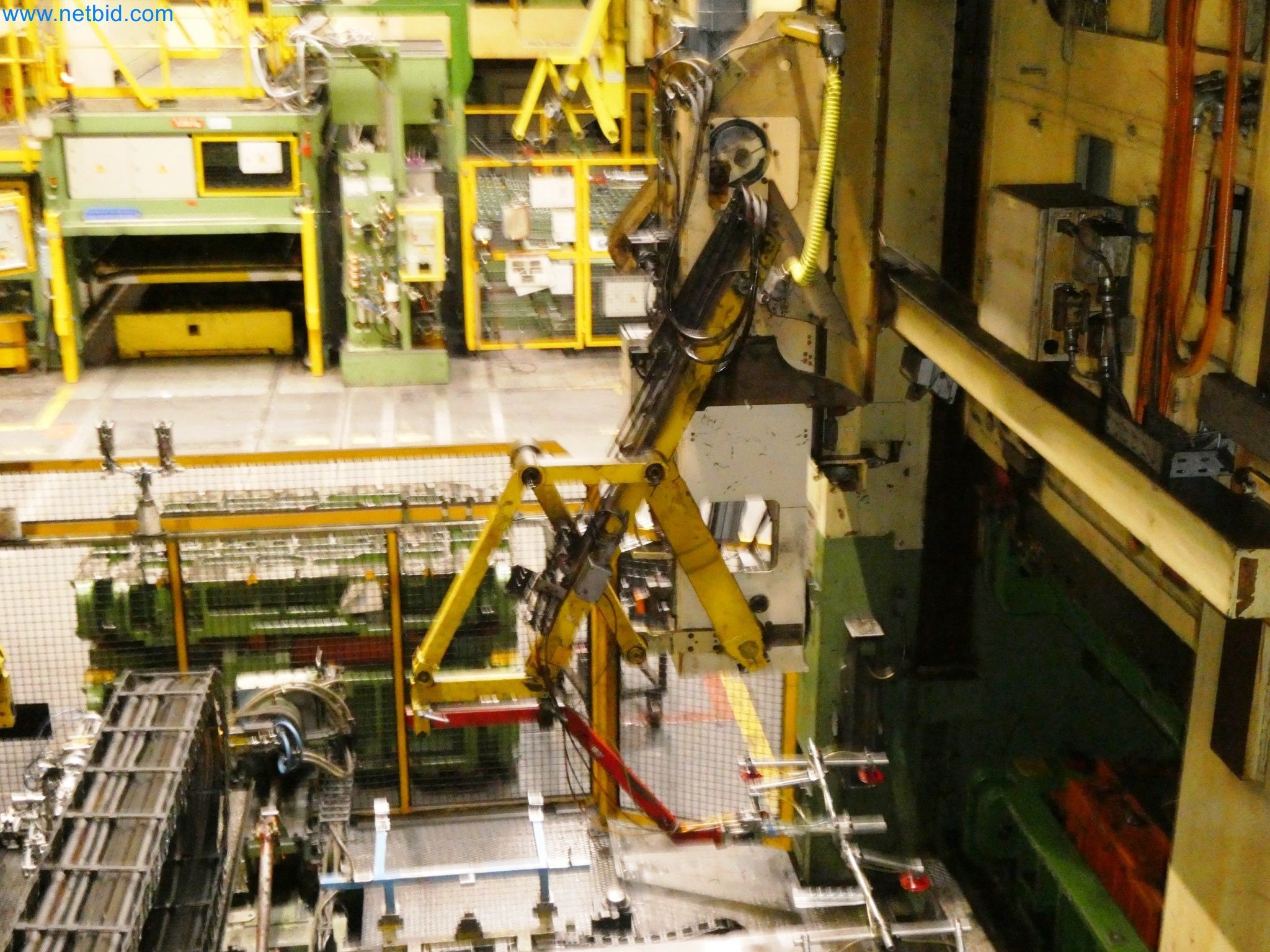 Press lines from the automotive industry-16