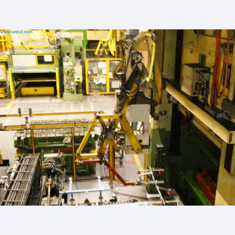 Pressenlinien aus der Automobilindustrie-16