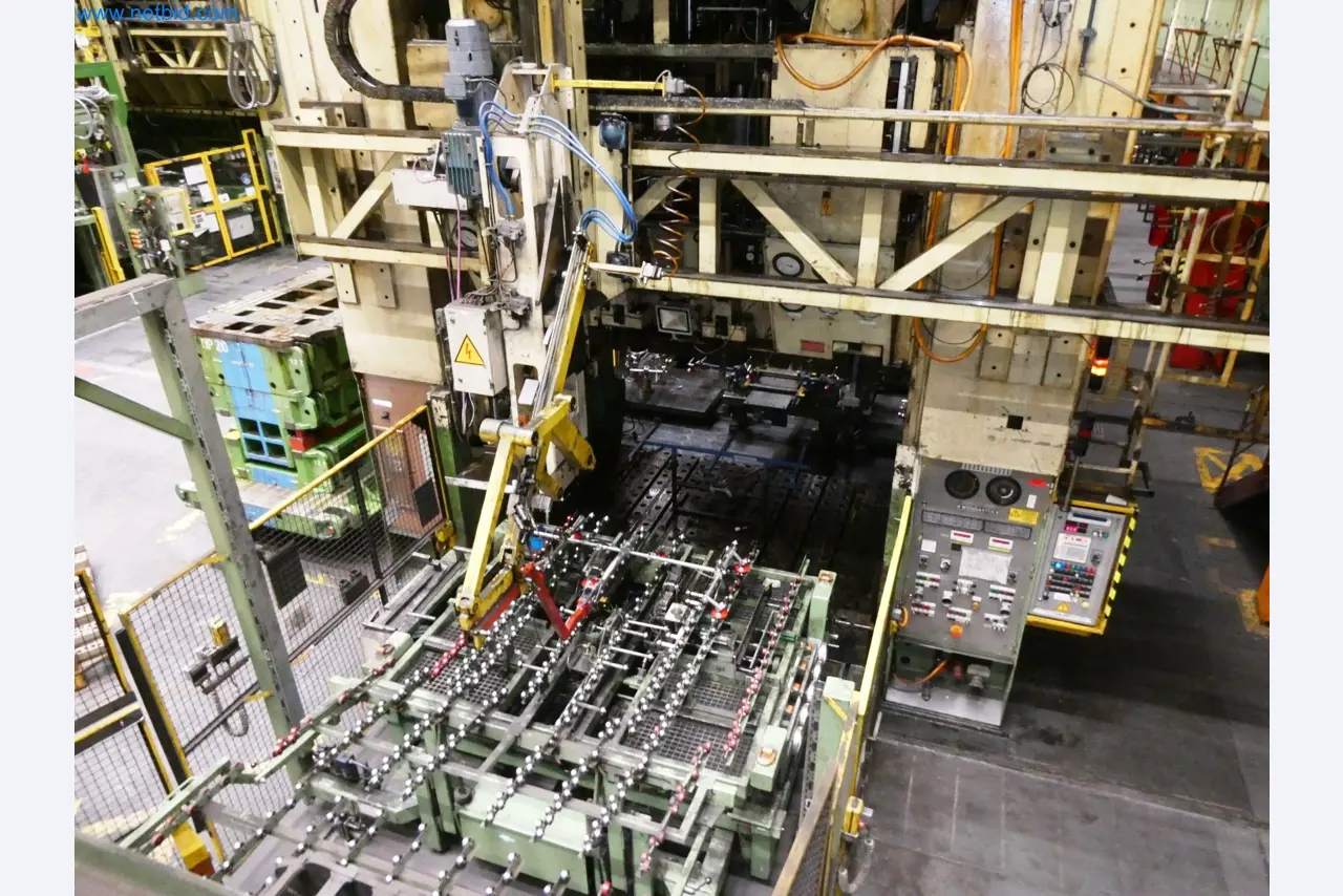 Pressenlinien aus der Automobilindustrie-19