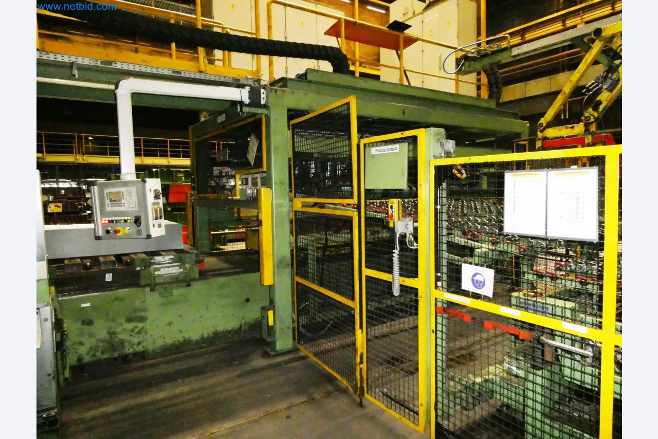 Pressenlinien aus der Automobilindustrie-25