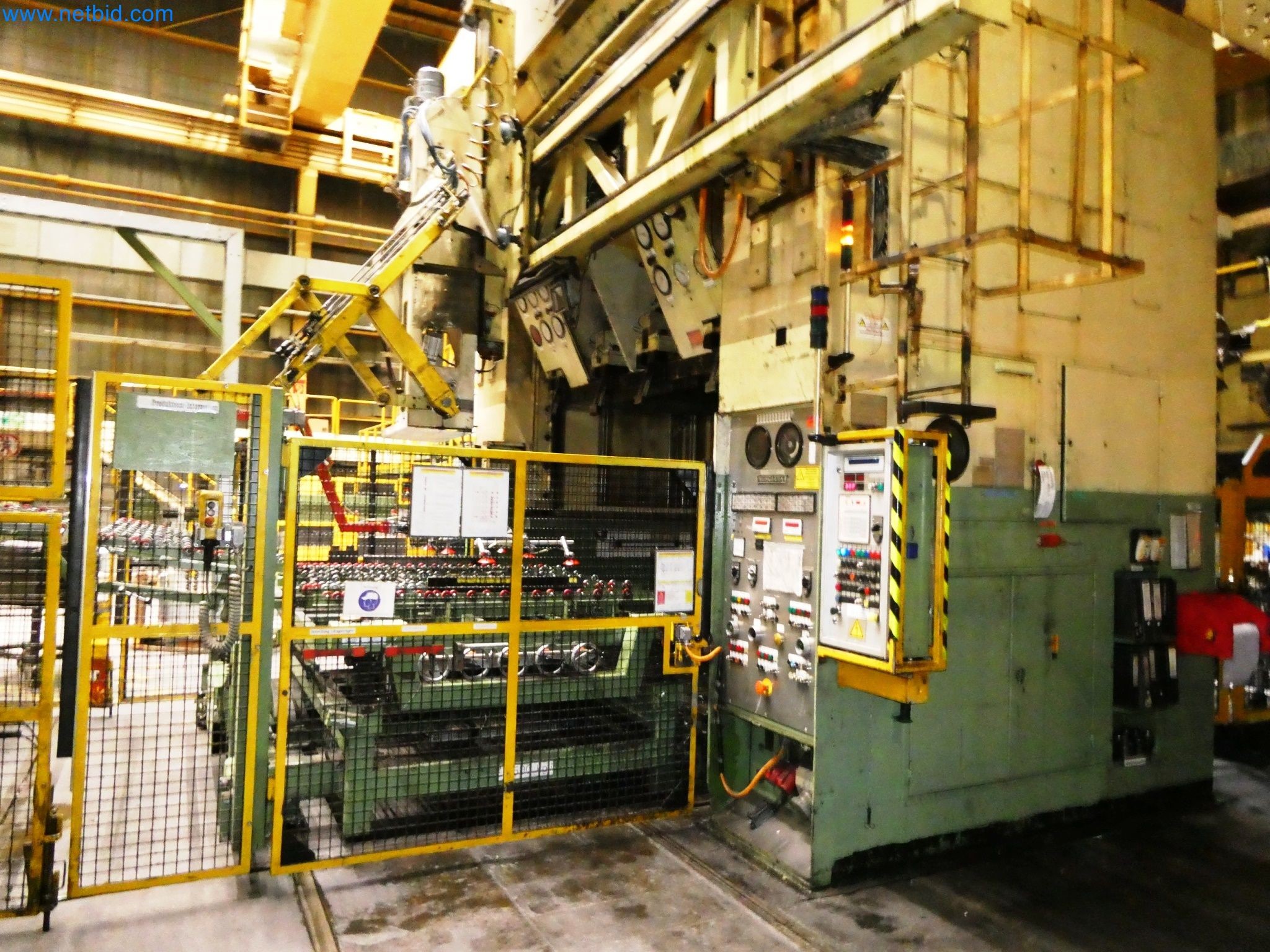 Press lines from the automotive industry-29