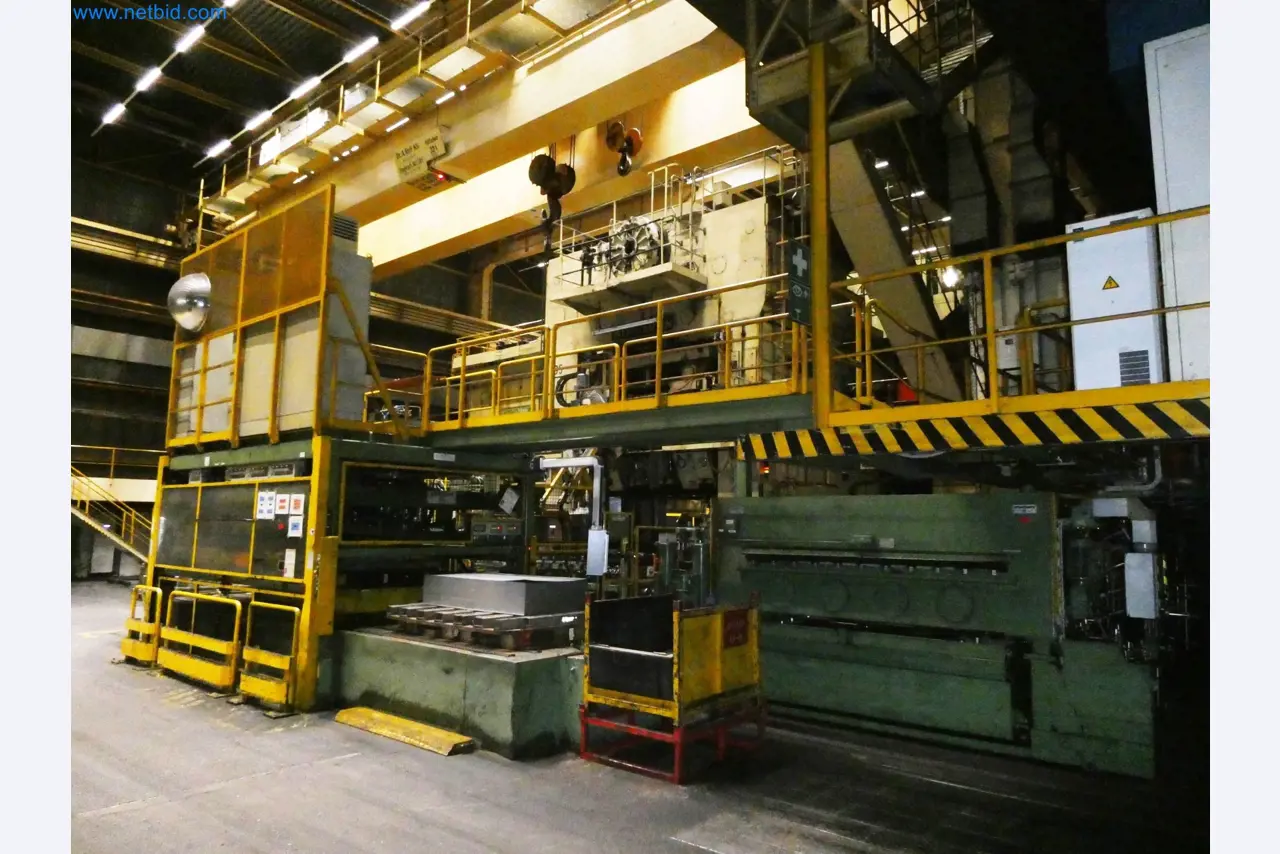 Pressenlinien aus der Automobilindustrie-2