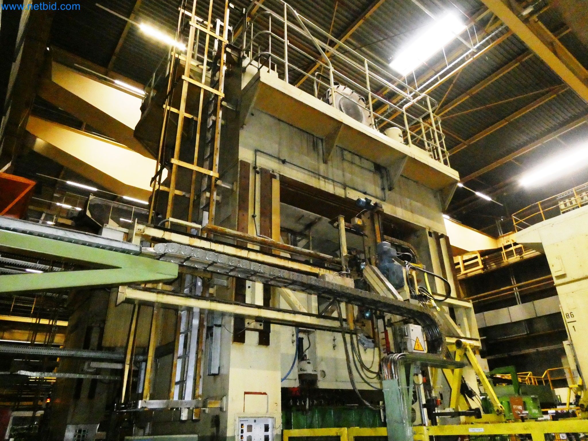 Press lines from the automotive industry-37