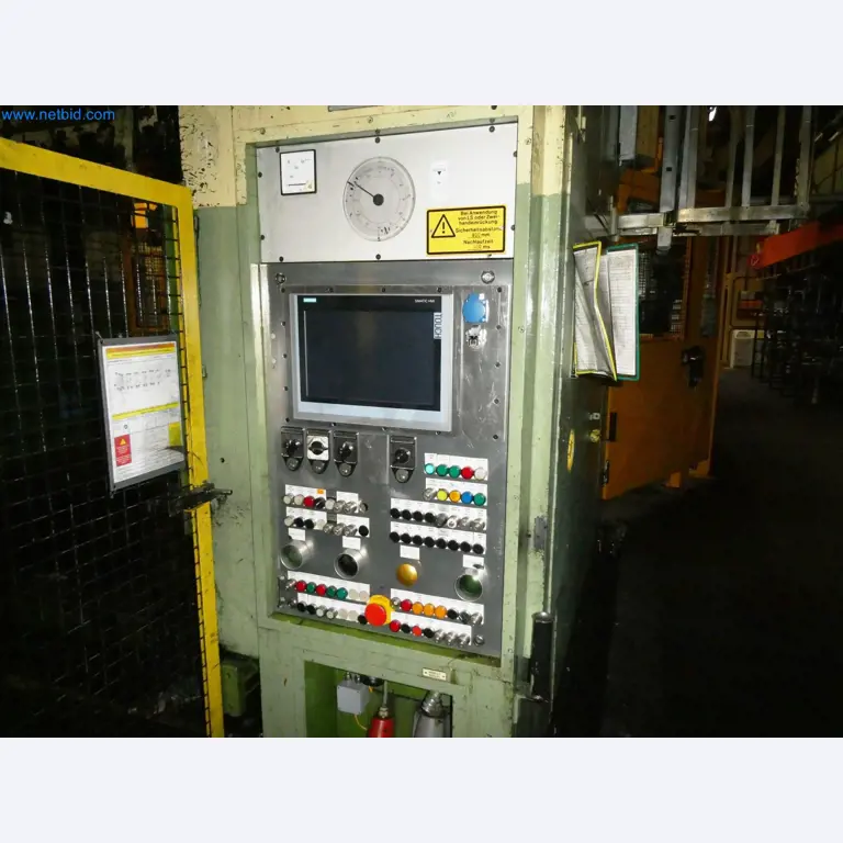 Pressenlinien aus der Automobilindustrie-52