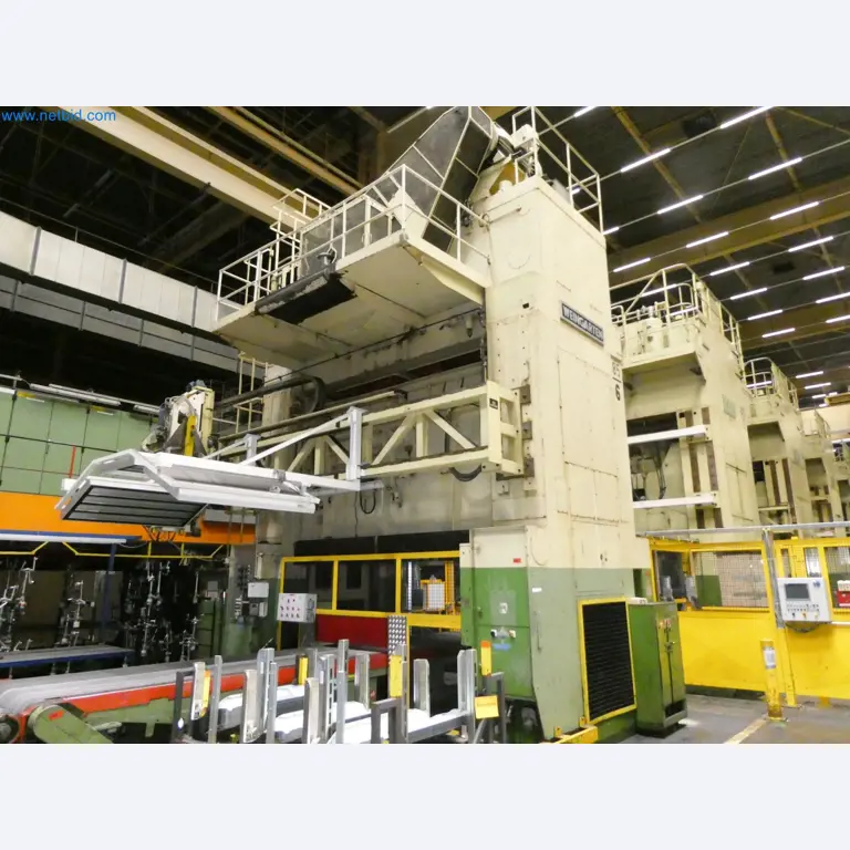 Pressenlinien aus der Automobilindustrie-58