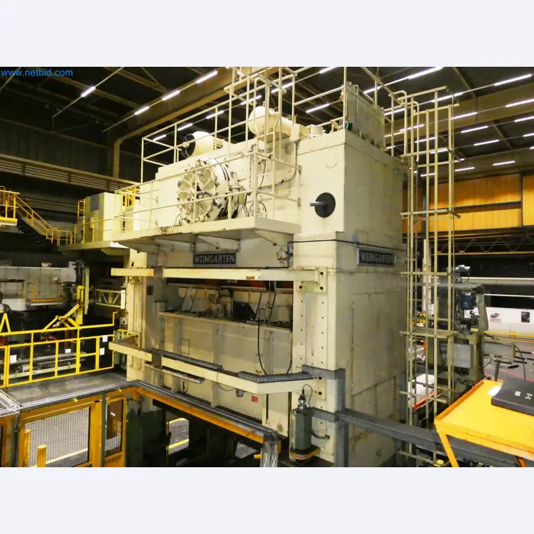 Pressenlinien aus der Automobilindustrie-5