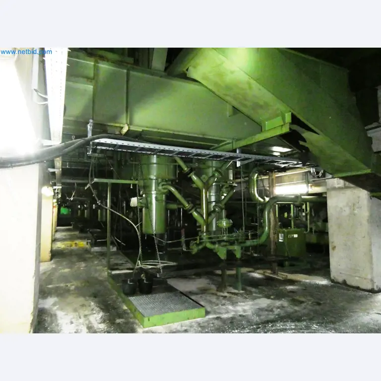 Pressenlinien aus der Automobilindustrie-64