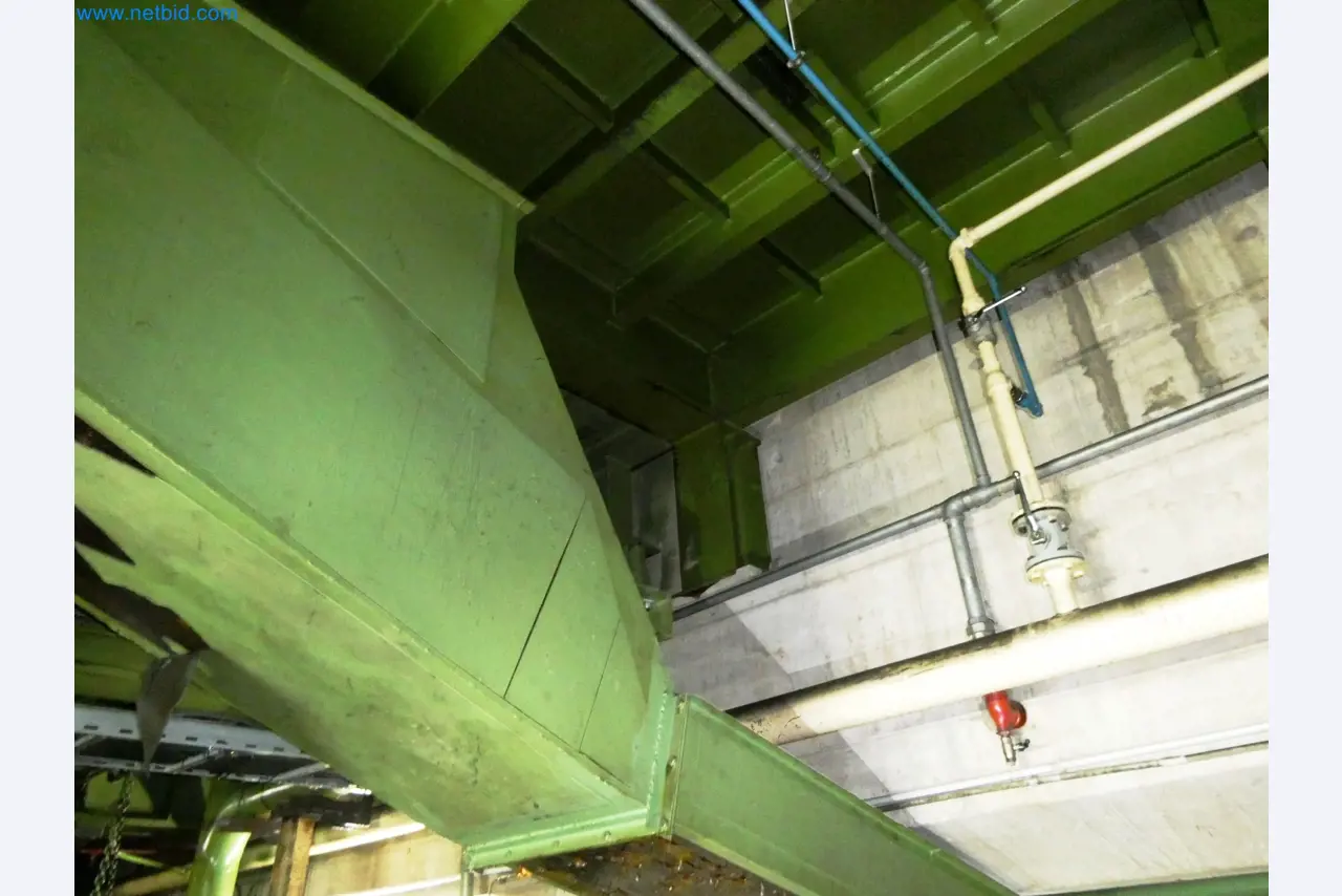 Pressenlinien aus der Automobilindustrie-65