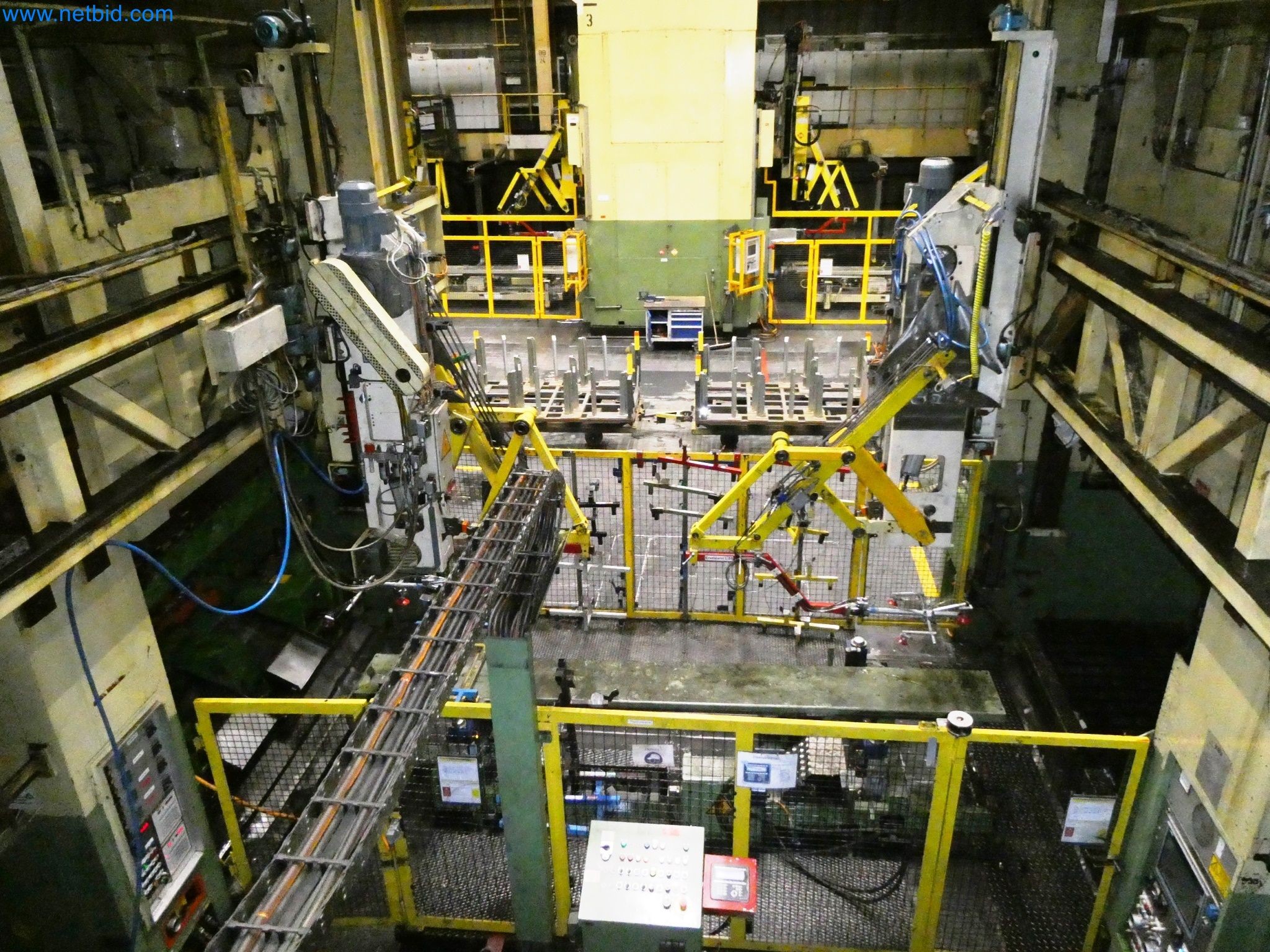 Press lines from the automotive industry-6