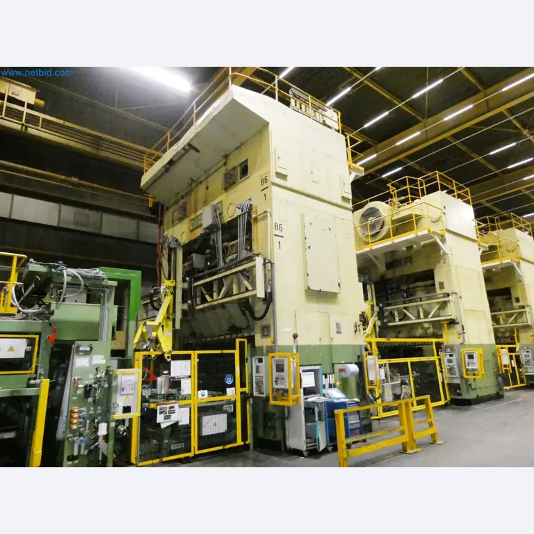 Pressenlinien aus der Automobilindustrie-13