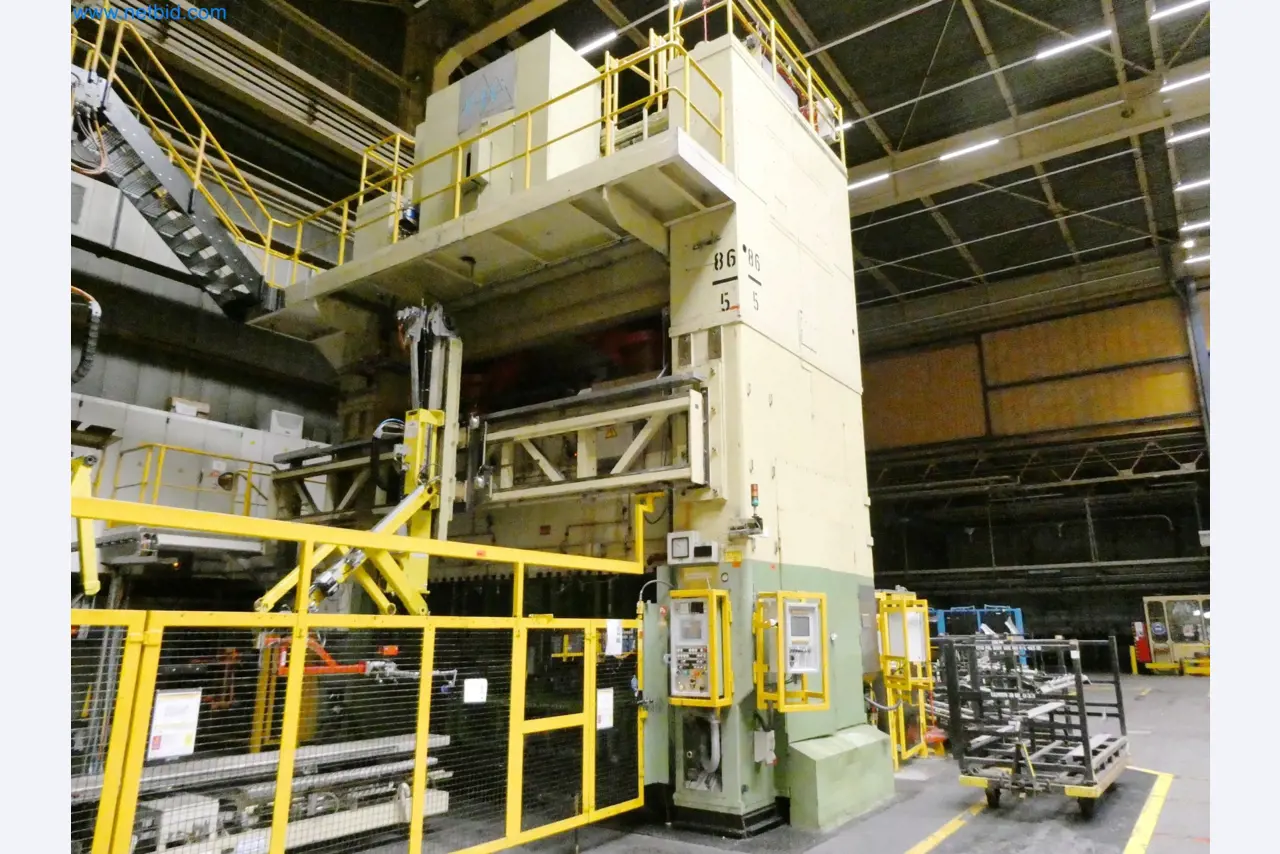 Pressenlinien aus der Automobilindustrie-25