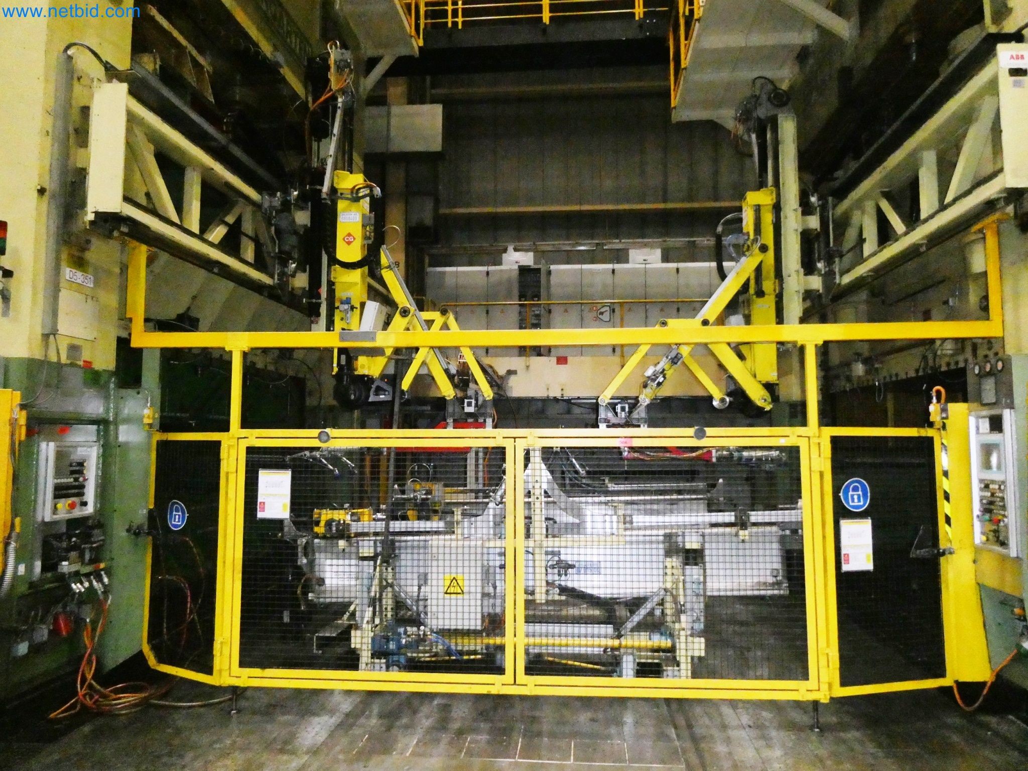 Press lines from the automotive industry-3