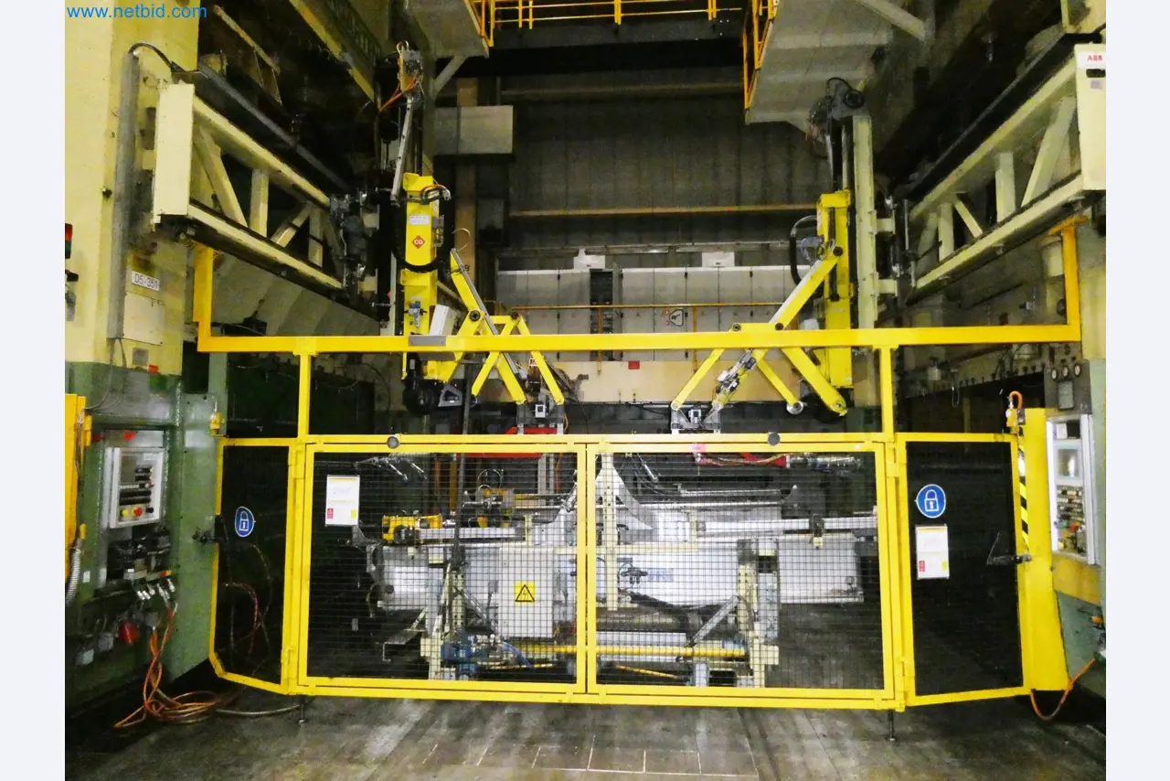 Pressenlinien aus der Automobilindustrie-3