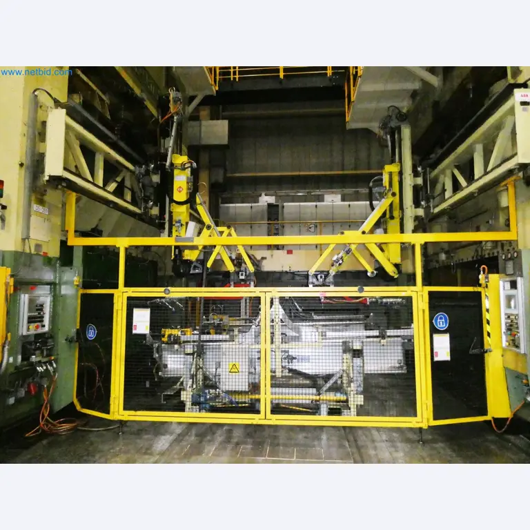 Pressenlinien aus der Automobilindustrie-3