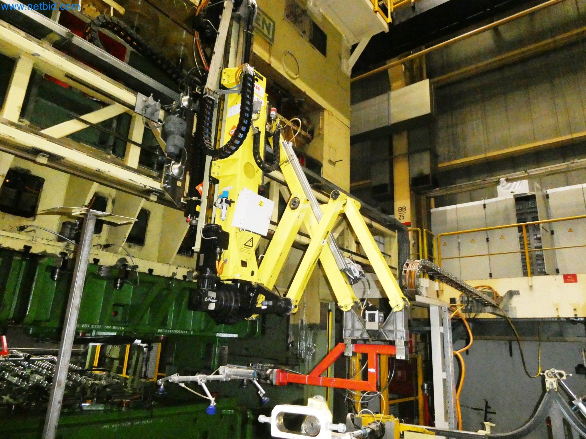 Press lines from the automotive industry-46