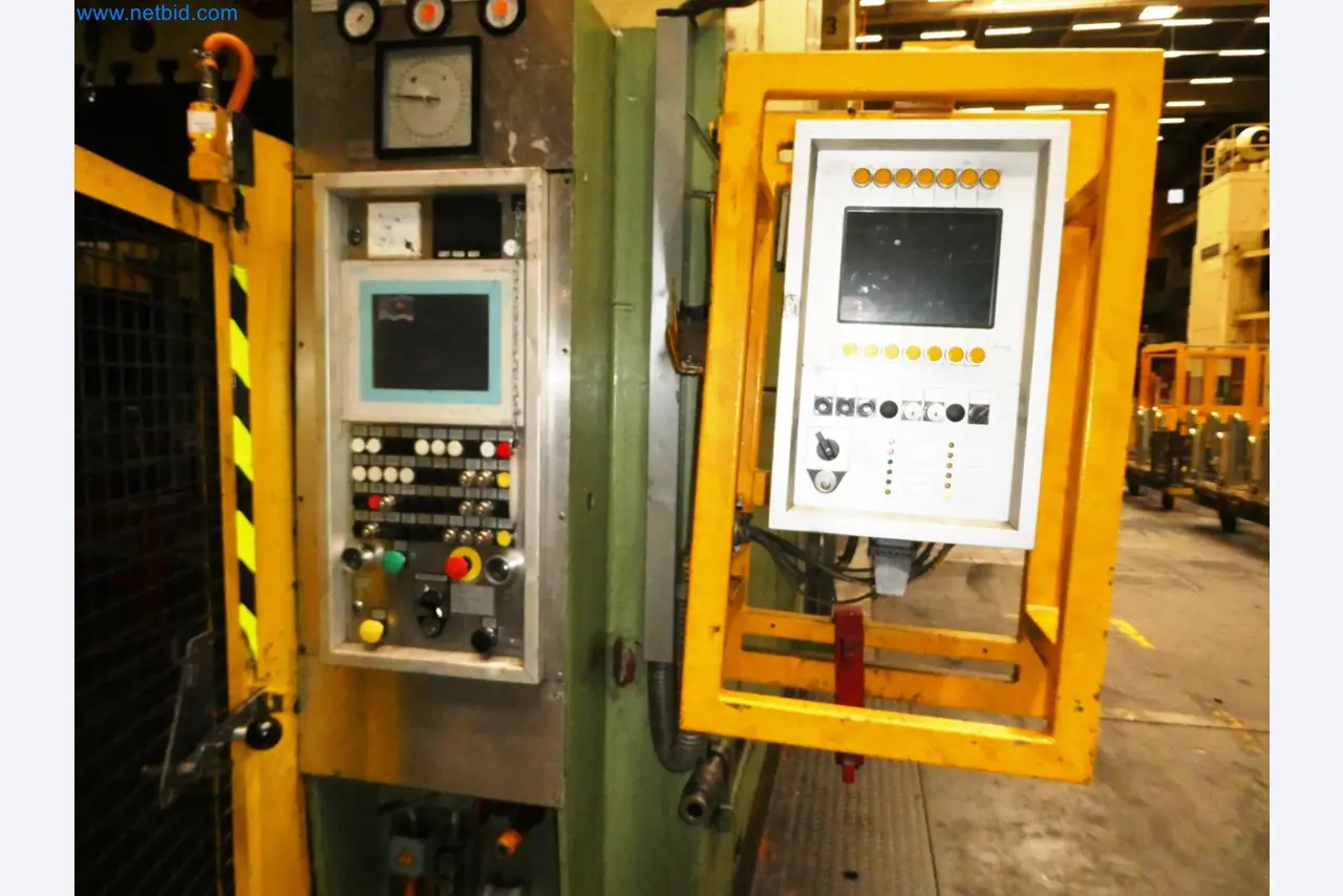 Pressenlinien aus der Automobilindustrie-6