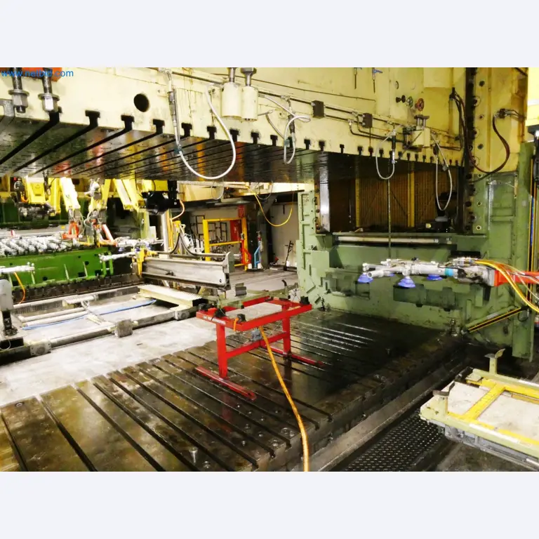 Pressenlinien aus der Automobilindustrie-9