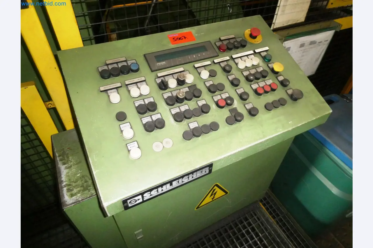 Pressenlinien aus der Automobilindustrie-15