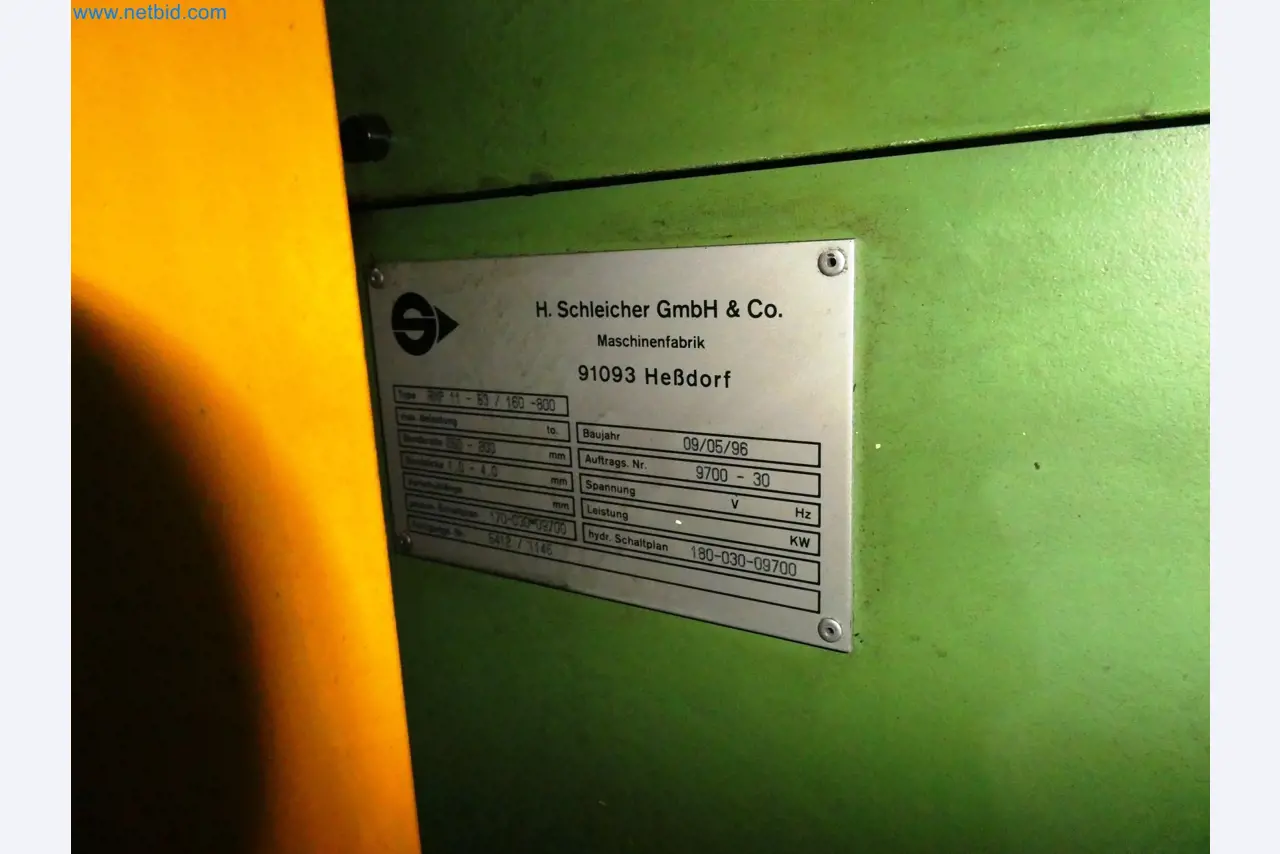 Pressenlinien aus der Automobilindustrie-16