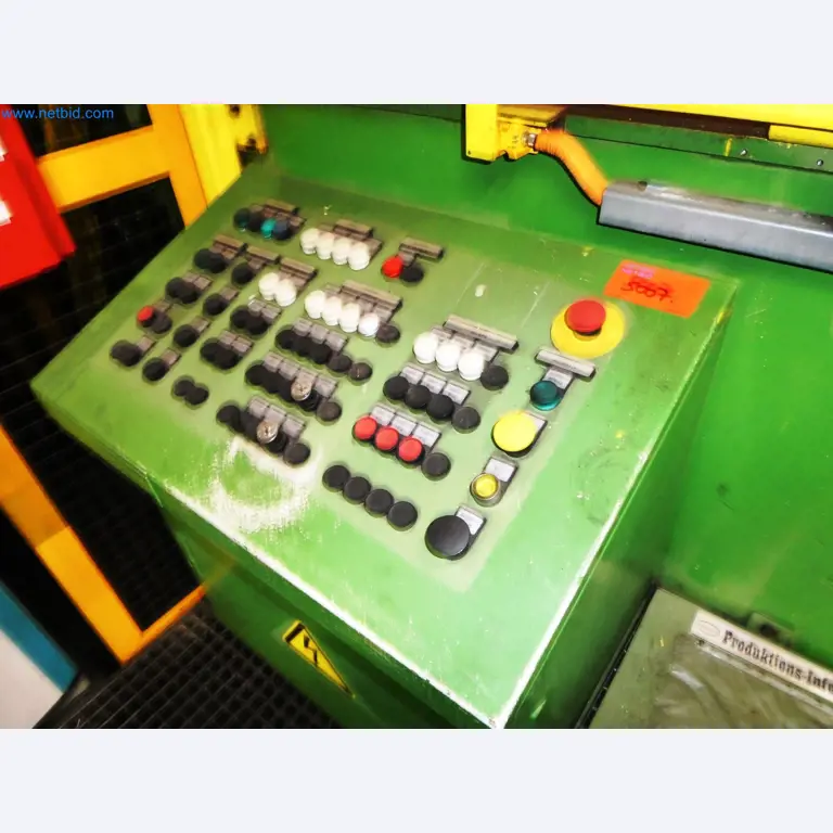 Pressenlinien aus der Automobilindustrie-17