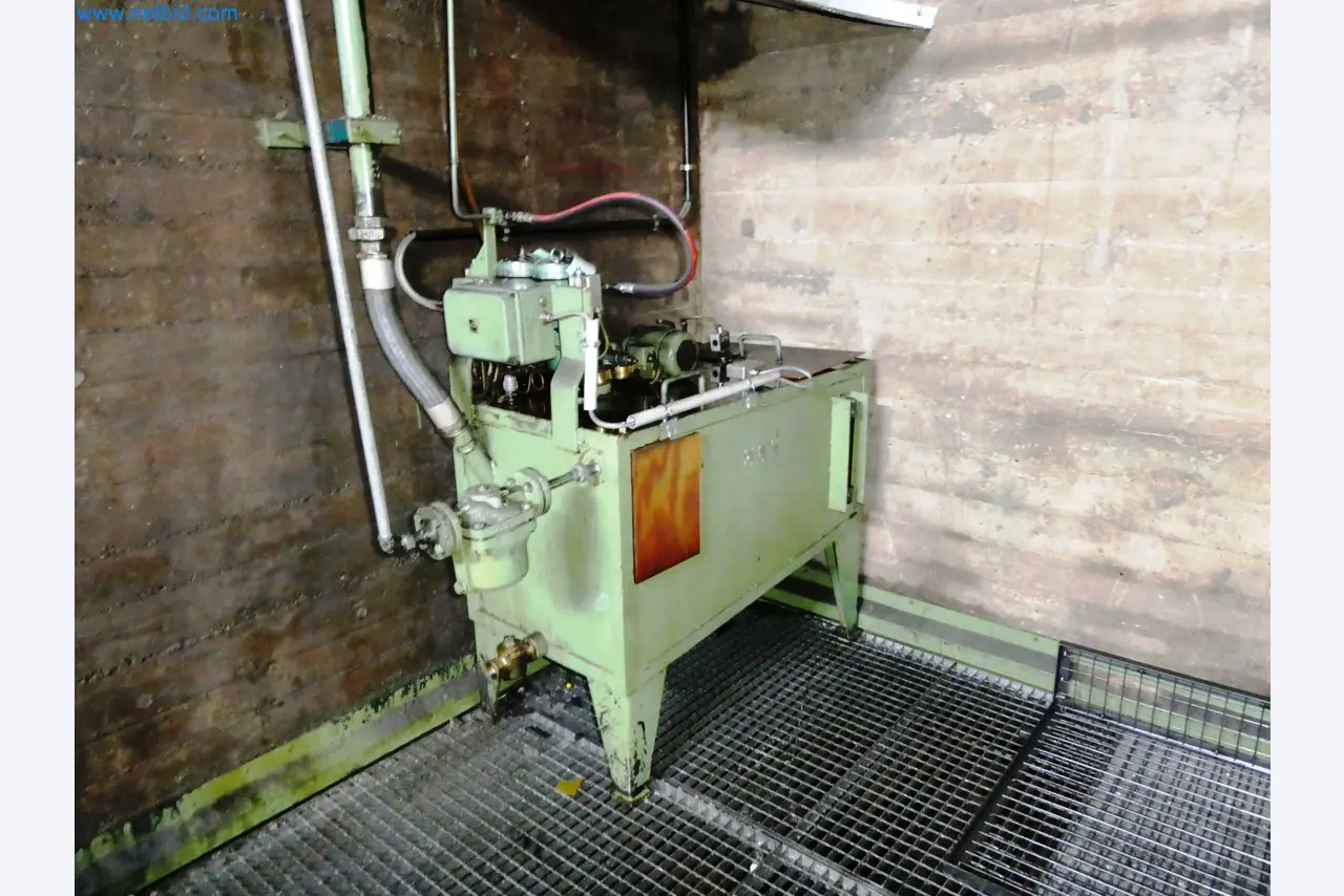 Pressenlinien aus der Automobilindustrie-25